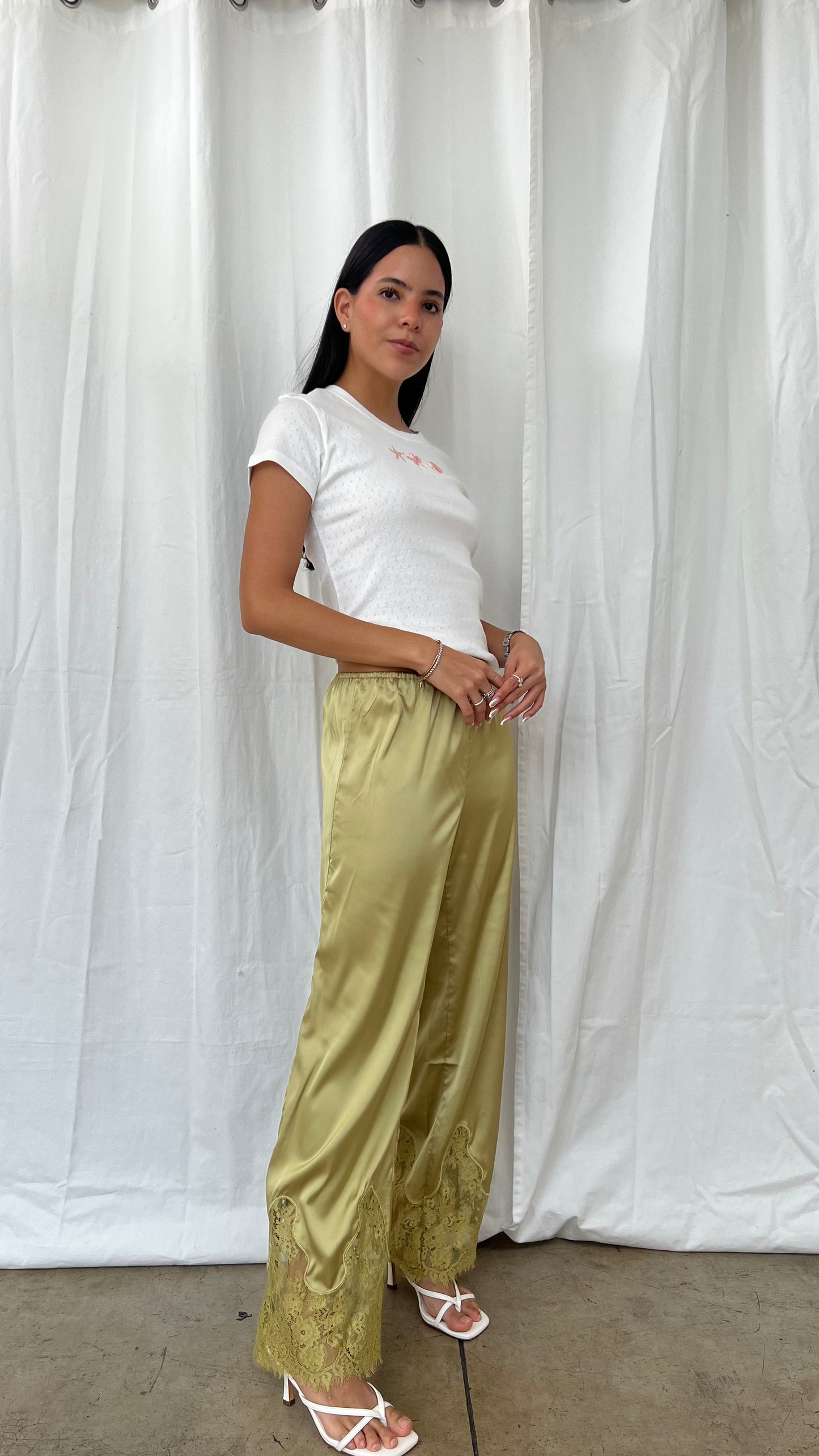 PANTALÓN SATIN VERDE OLIVO
