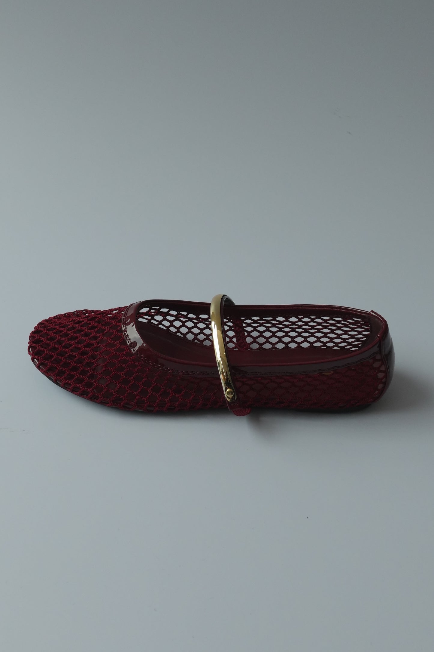 Flat Mesh Burgandy