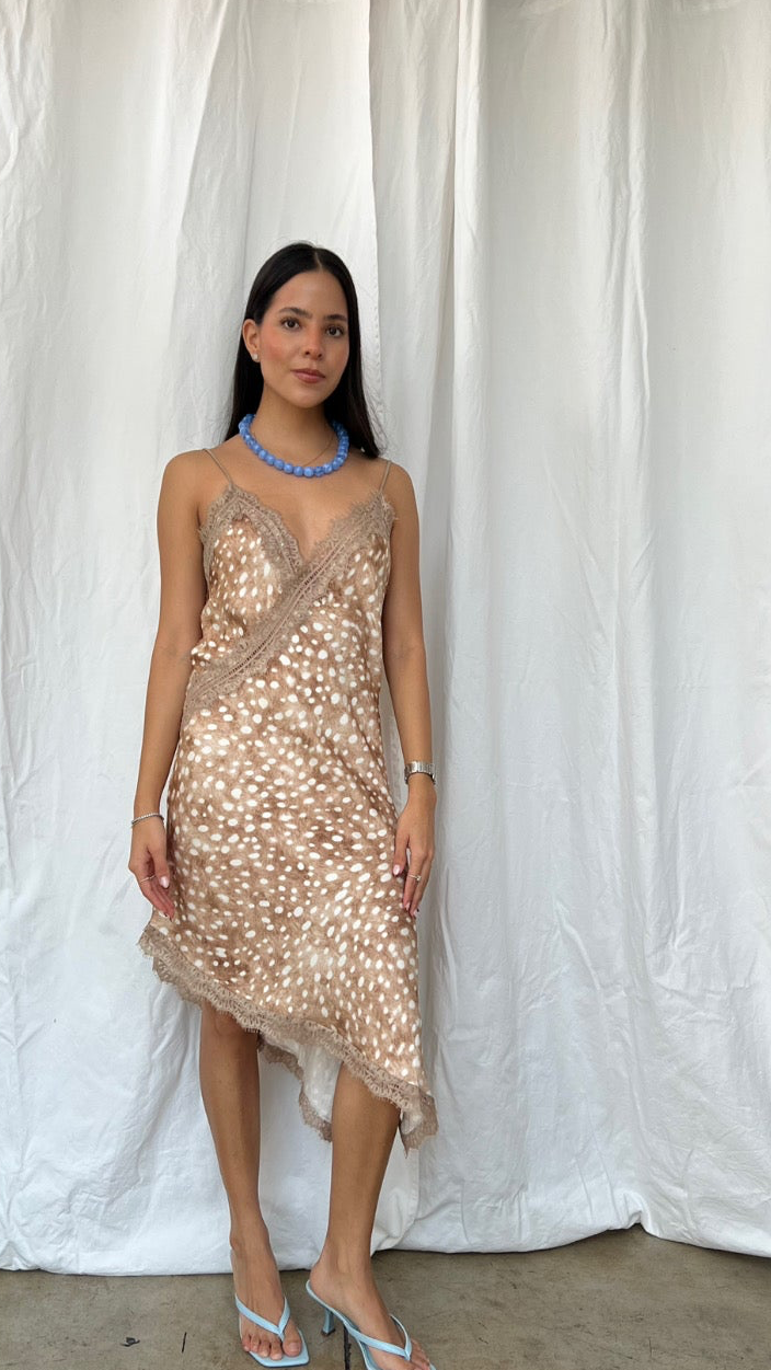 Bambi vestido lace asimétrico