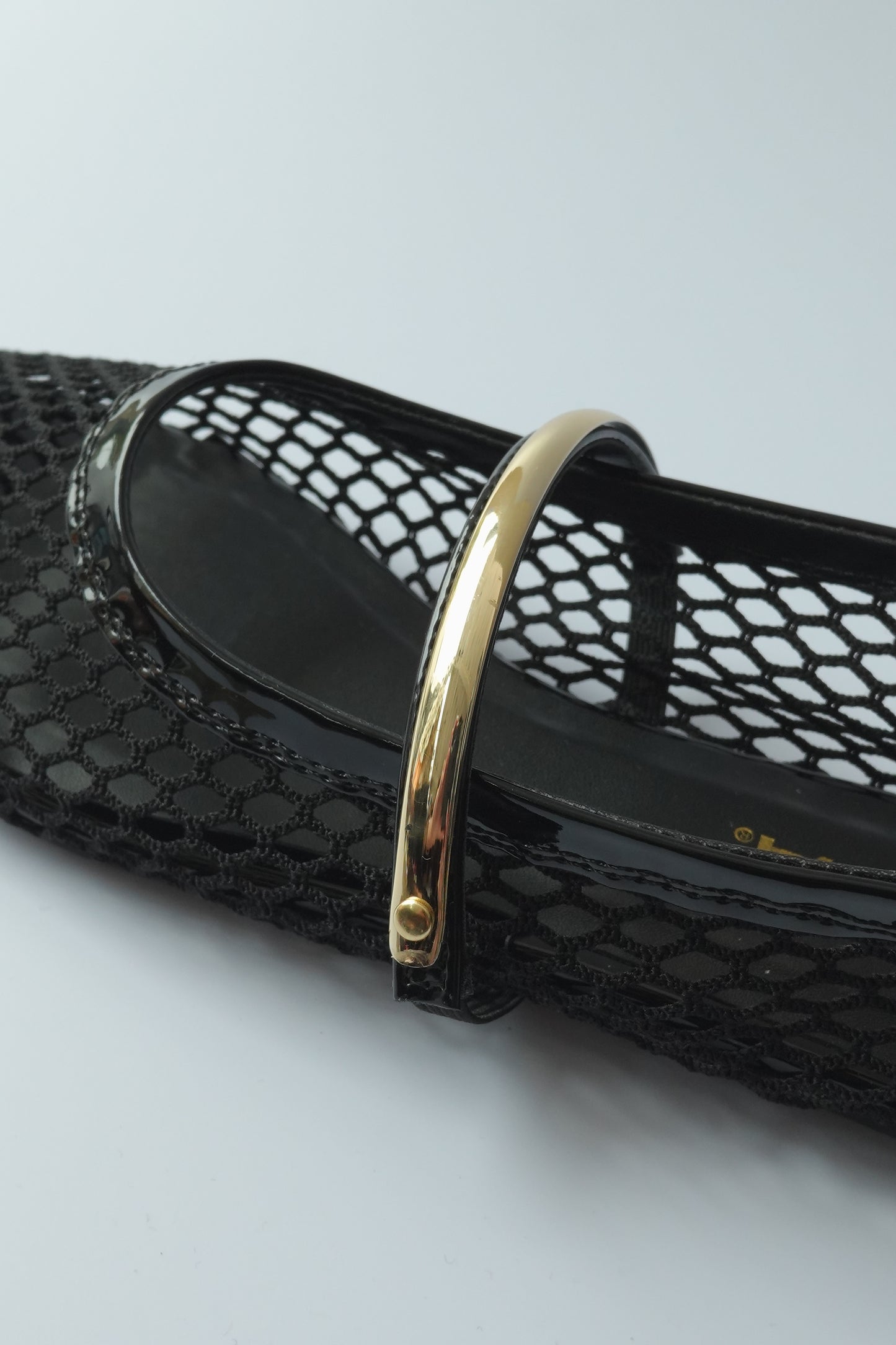 Flat mesh negro