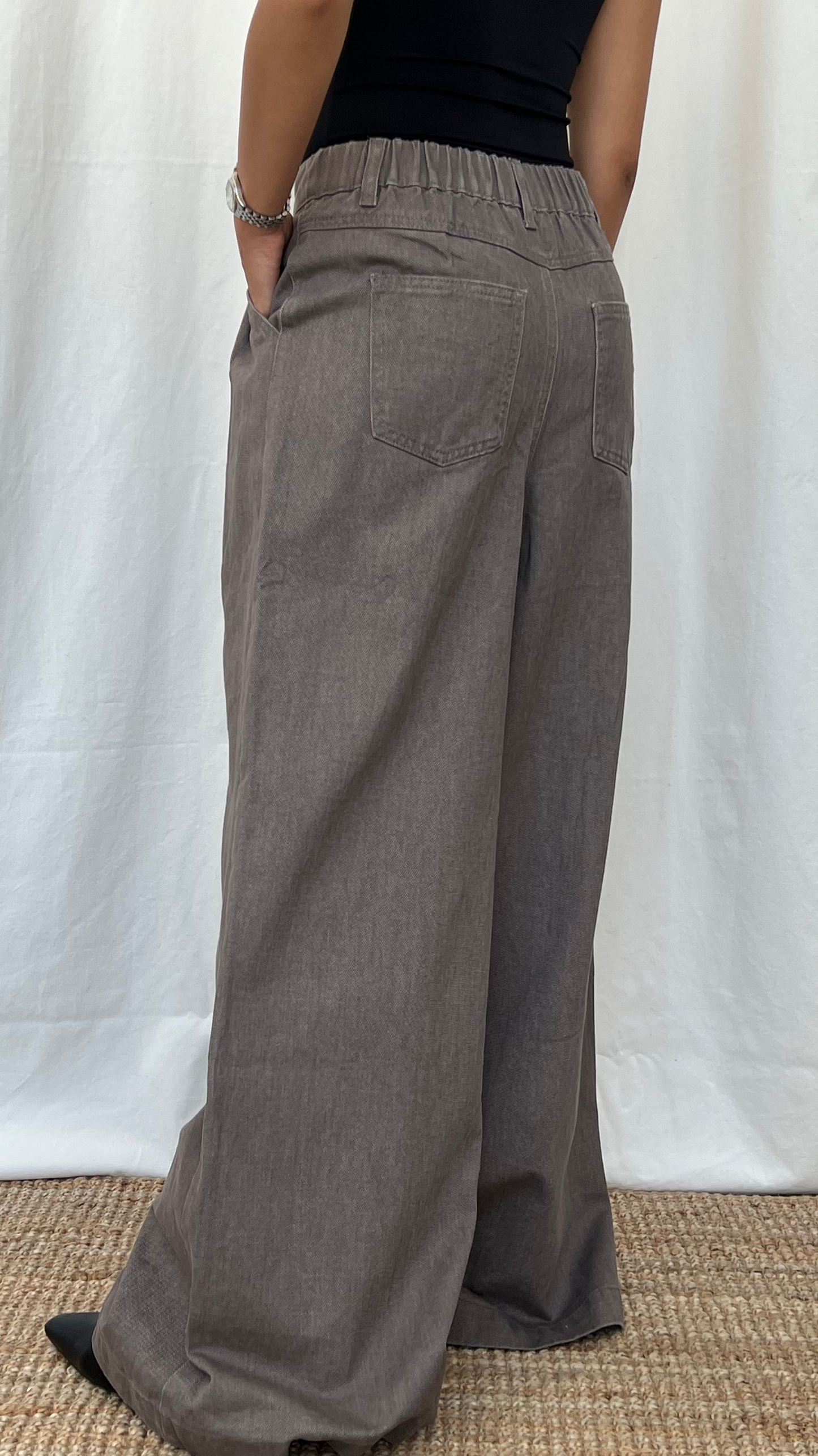 Jeans denim gris