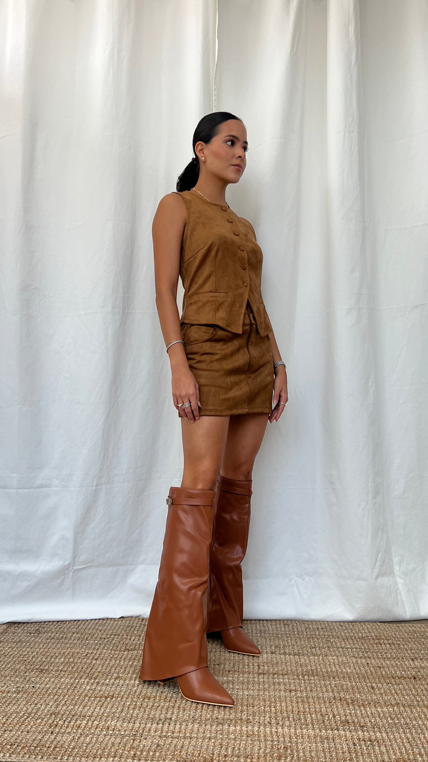 Mini falda de gamuza camel