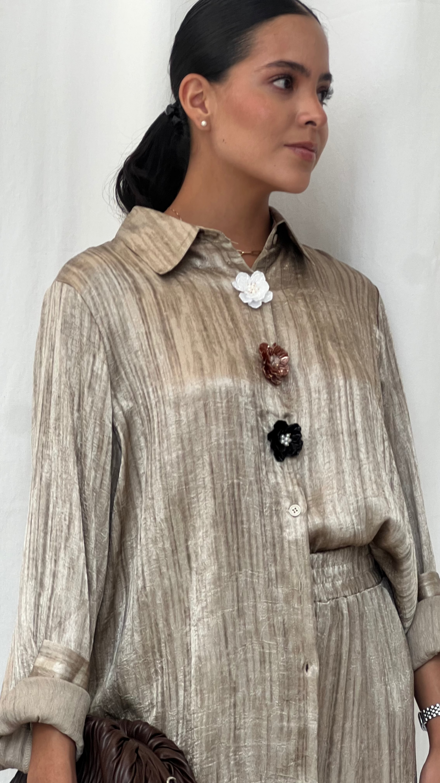 Set blusa y pantalón khaki