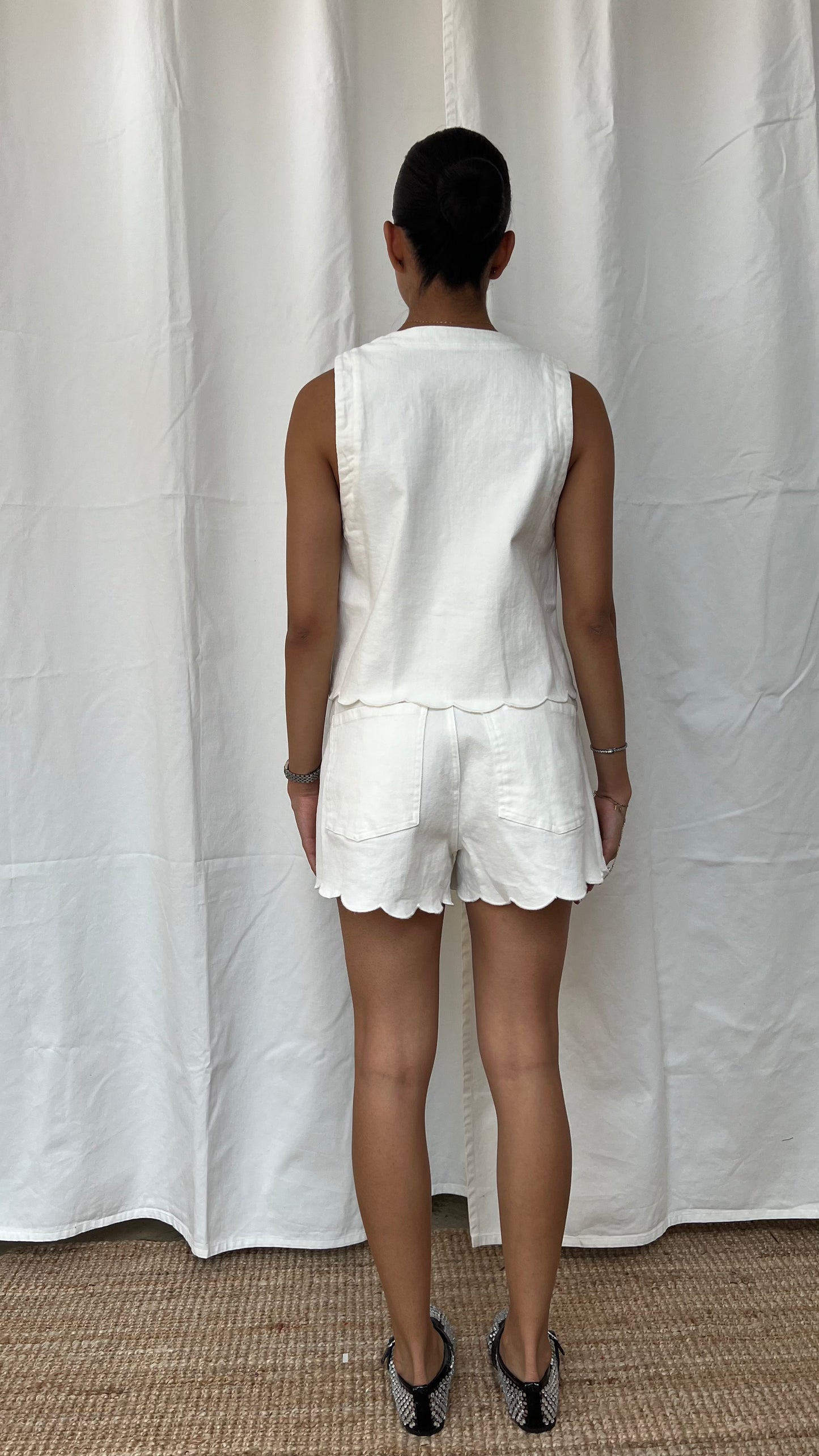 Set blusa con amarres y short bordados