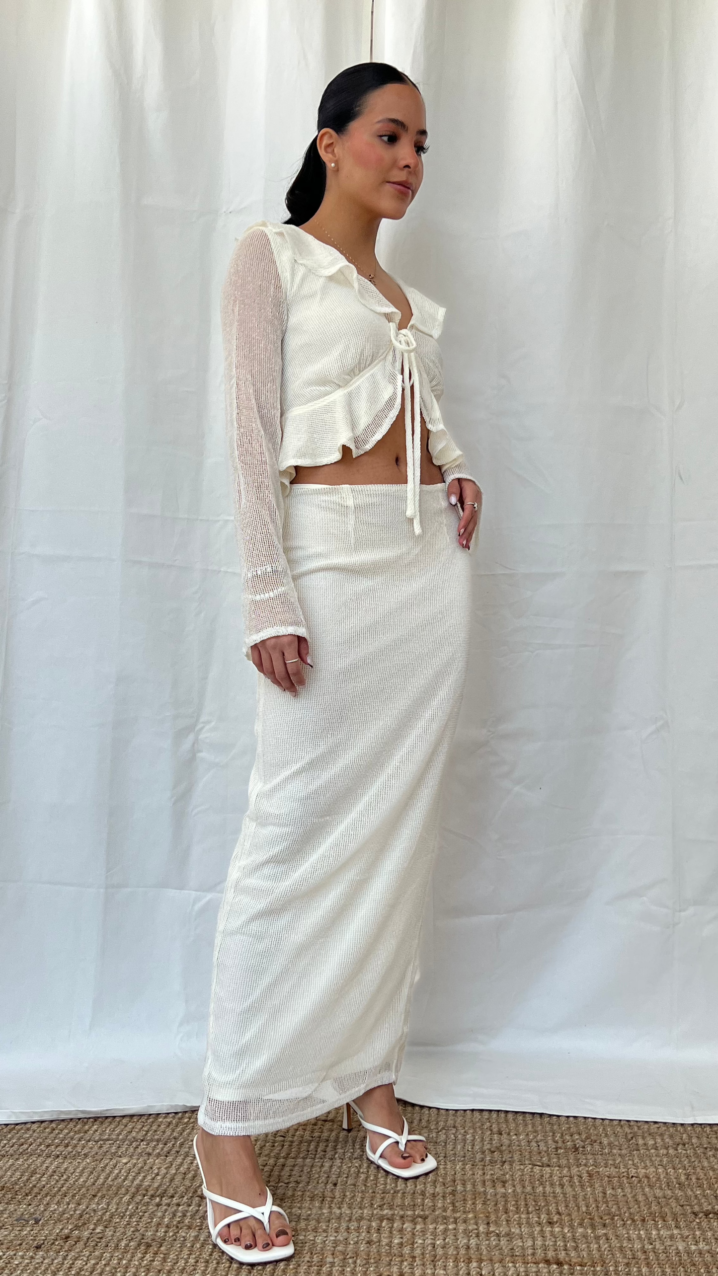 Falda midi tejida ivory