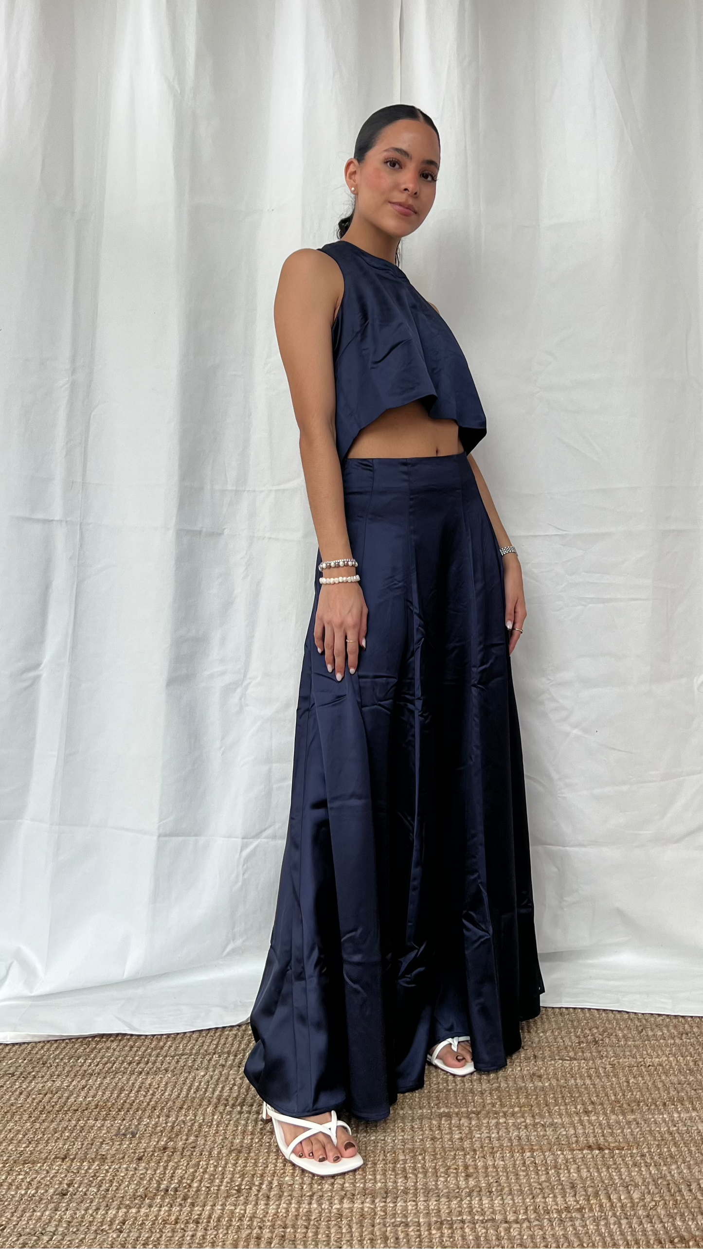 Set Blusa y Falda Campana Azul Marino