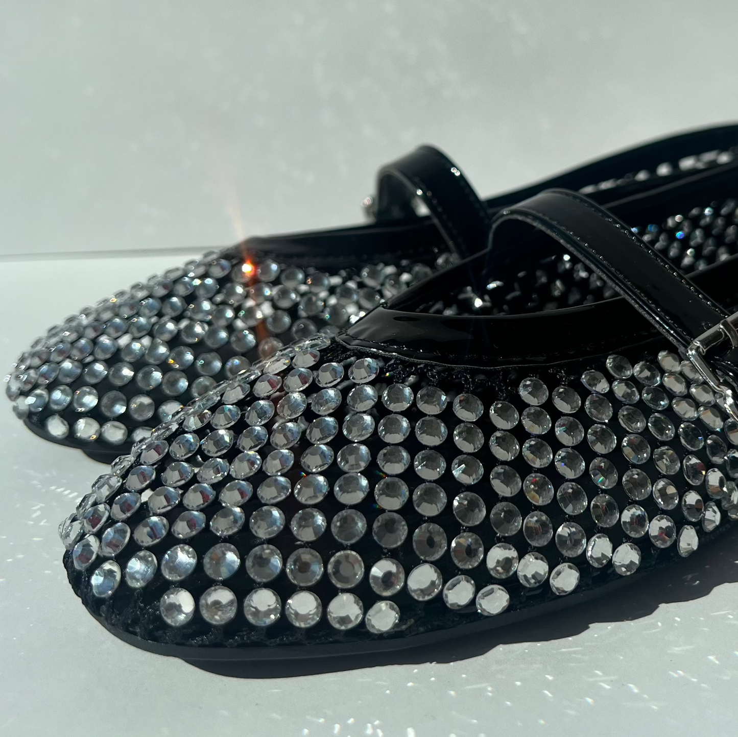 Flats brillo en negra