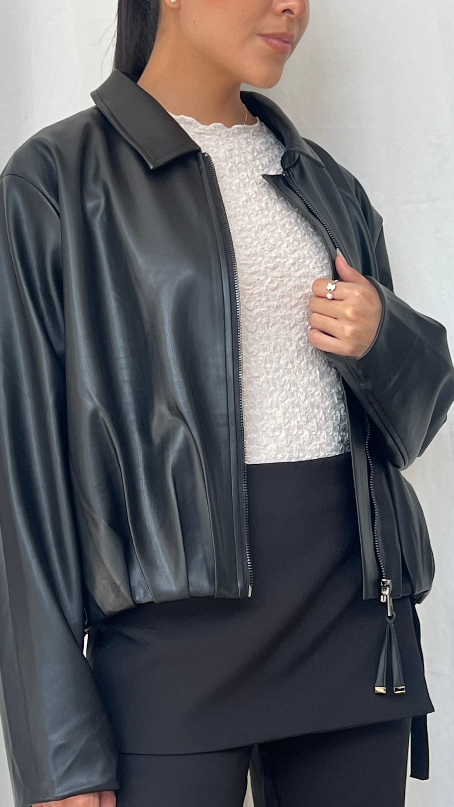 Chamarra vinipiel tipo bomber black