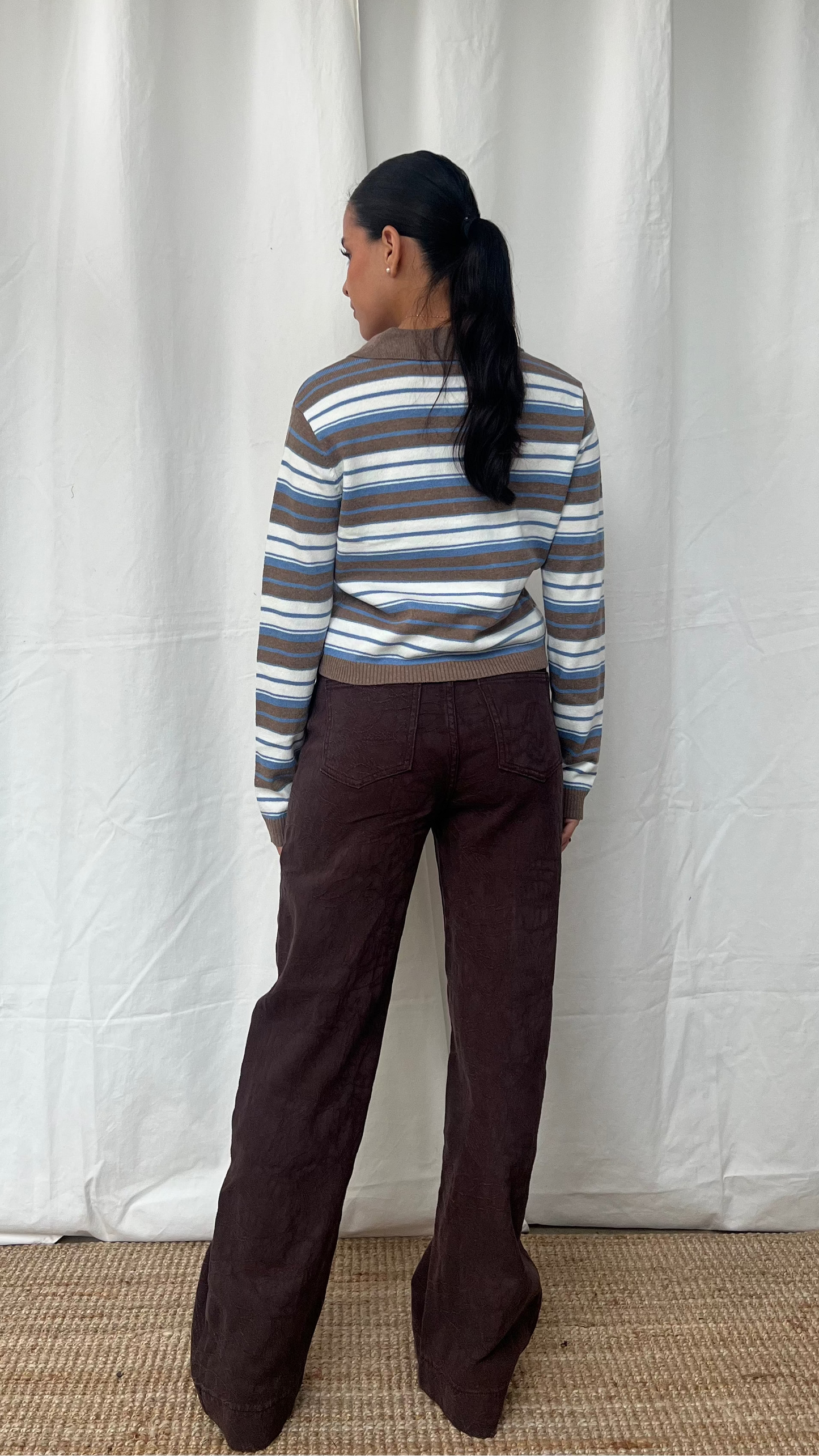 Jeans con diseño en brown
