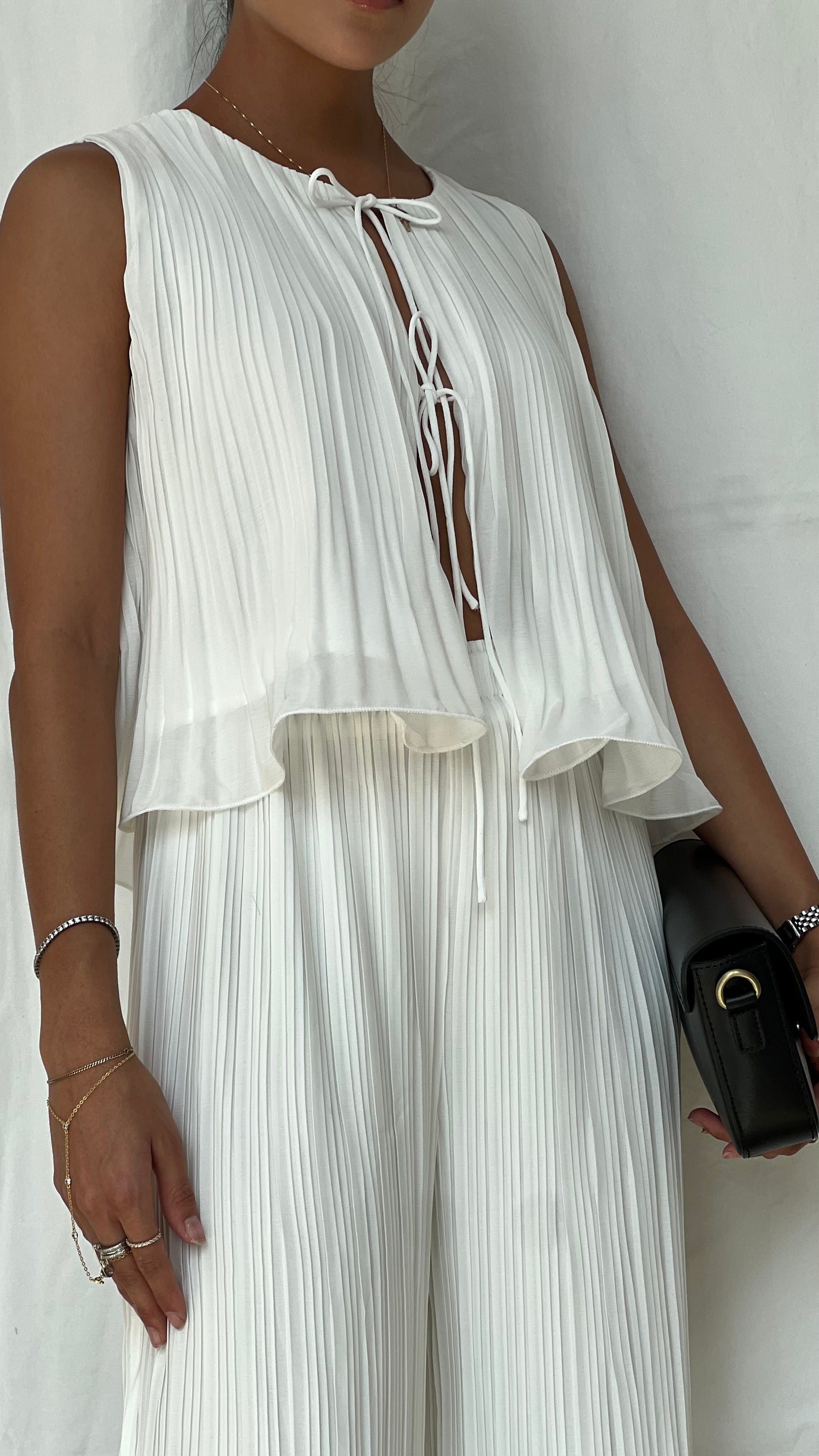 Set plisado en blanco