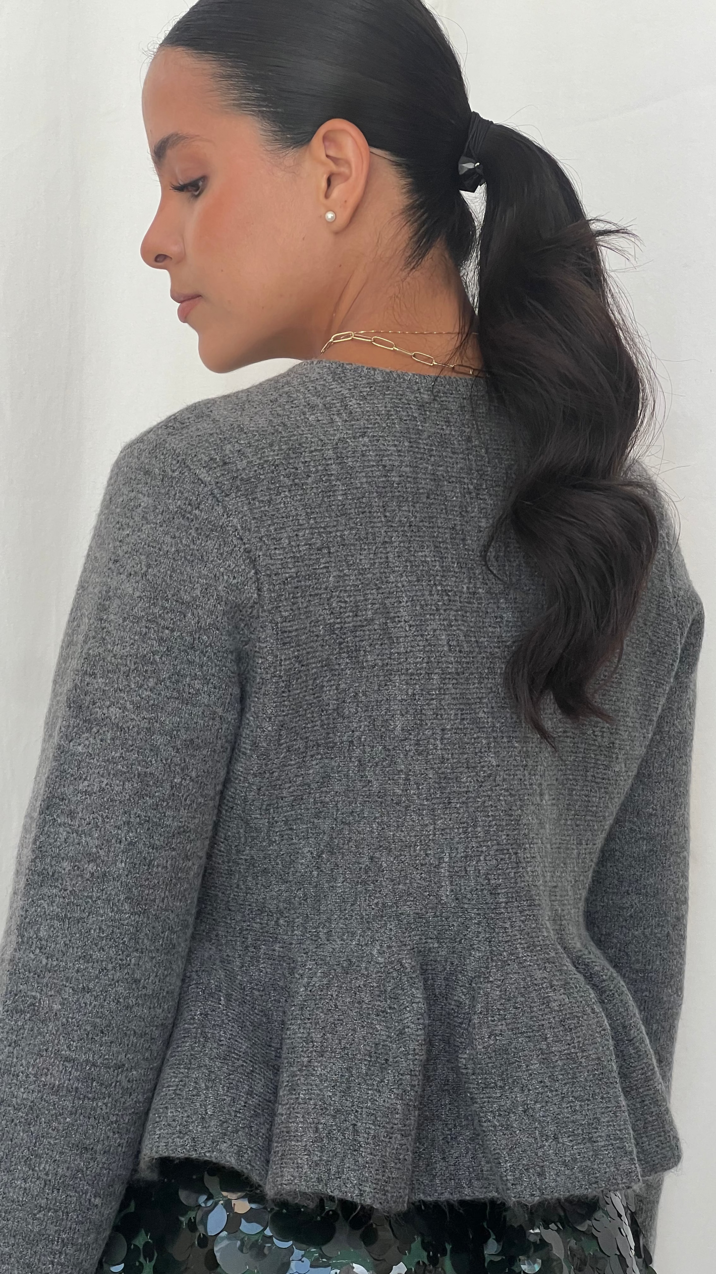 Cárdigan efecto peplum gris