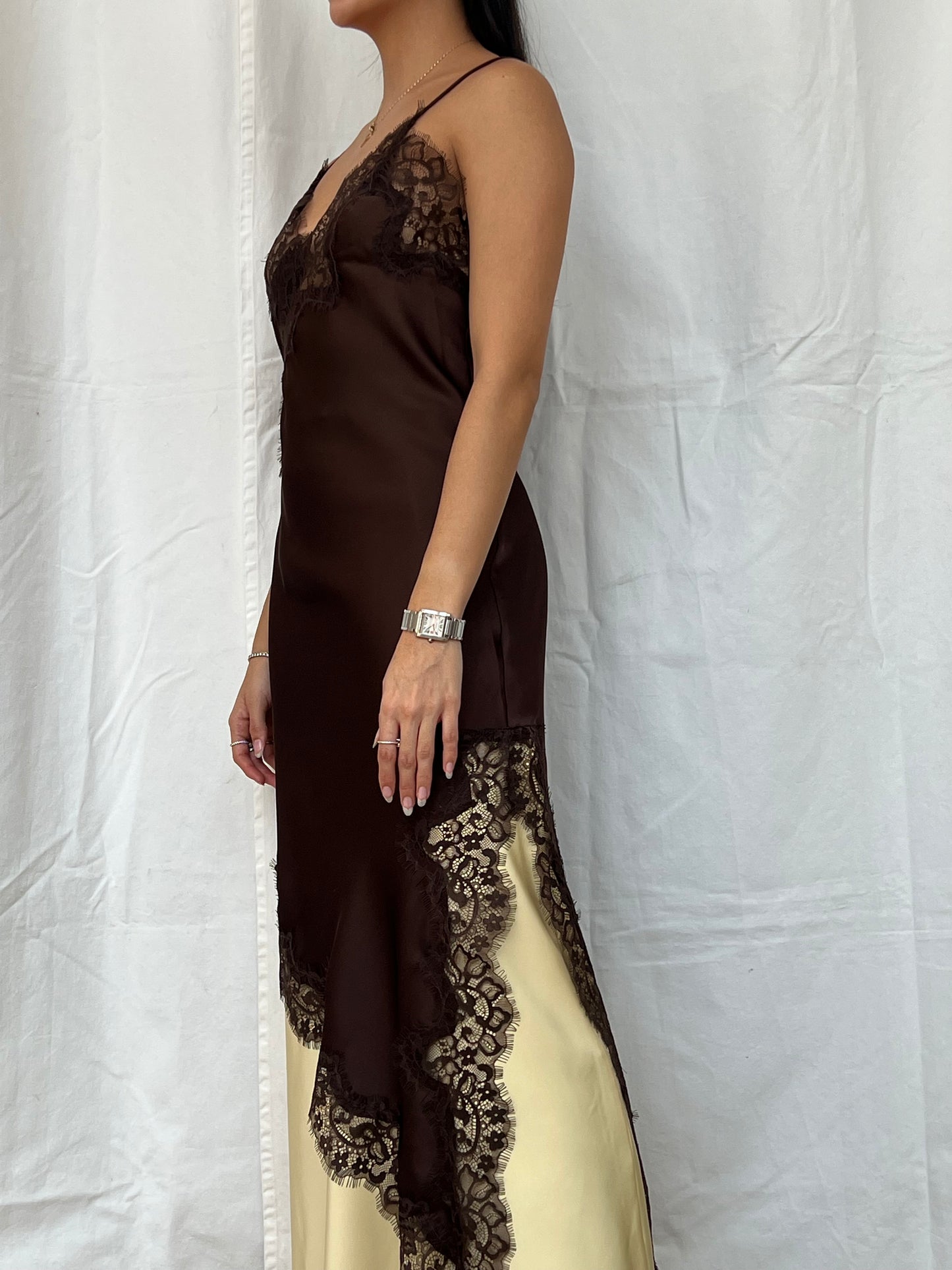 Vestido satin encaje