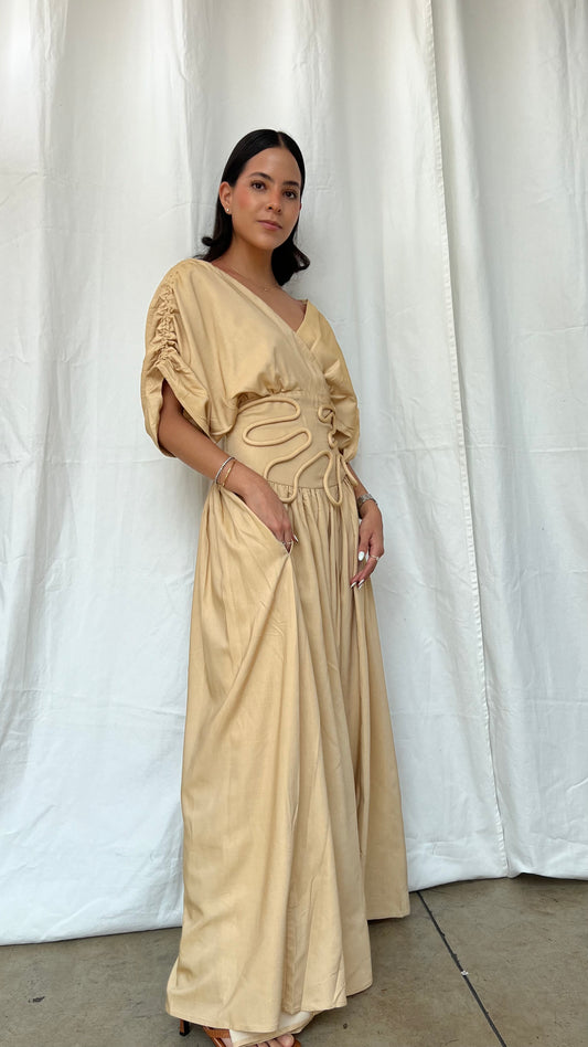 Vestido detalle cintura