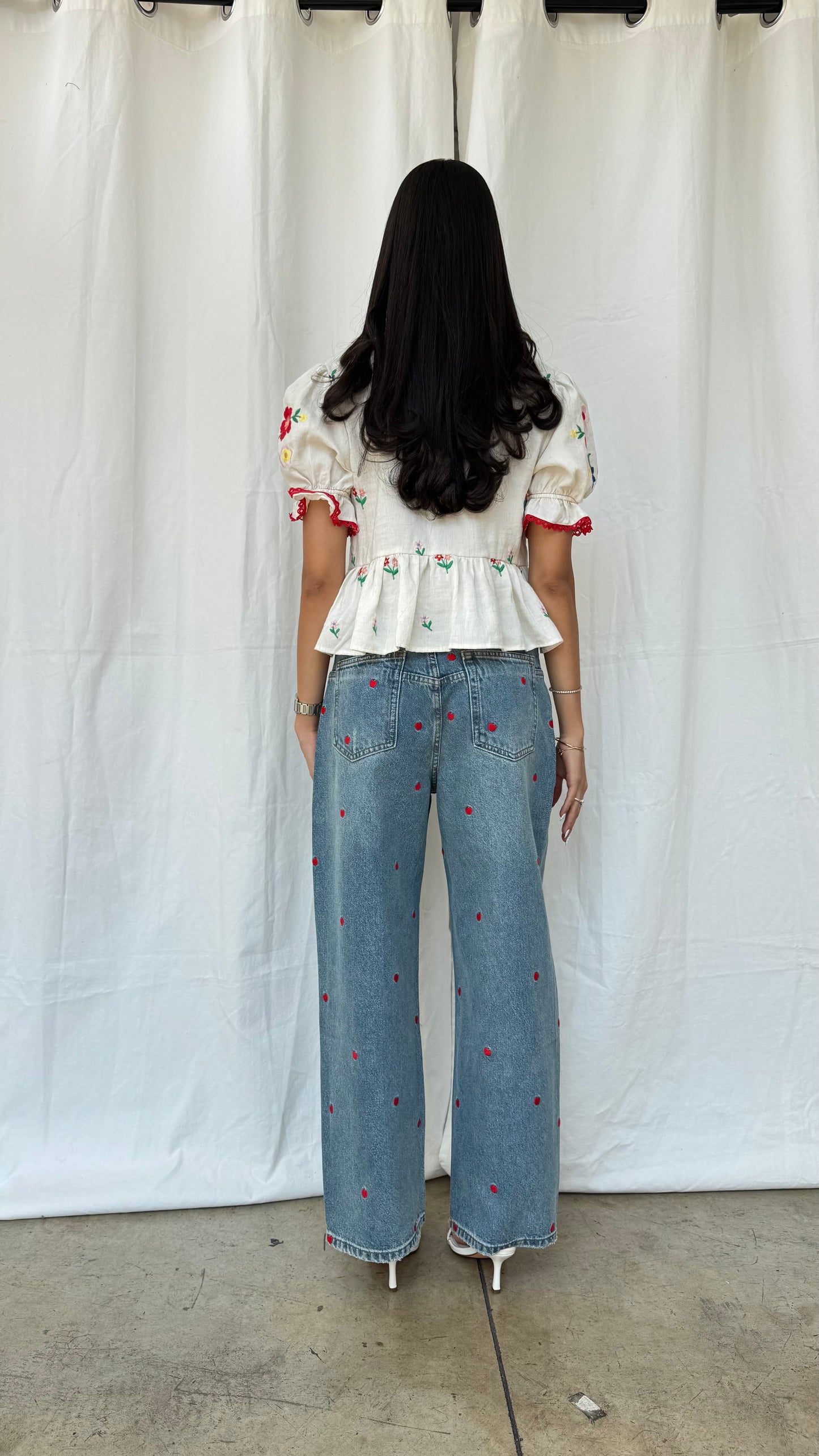 Top Ivory