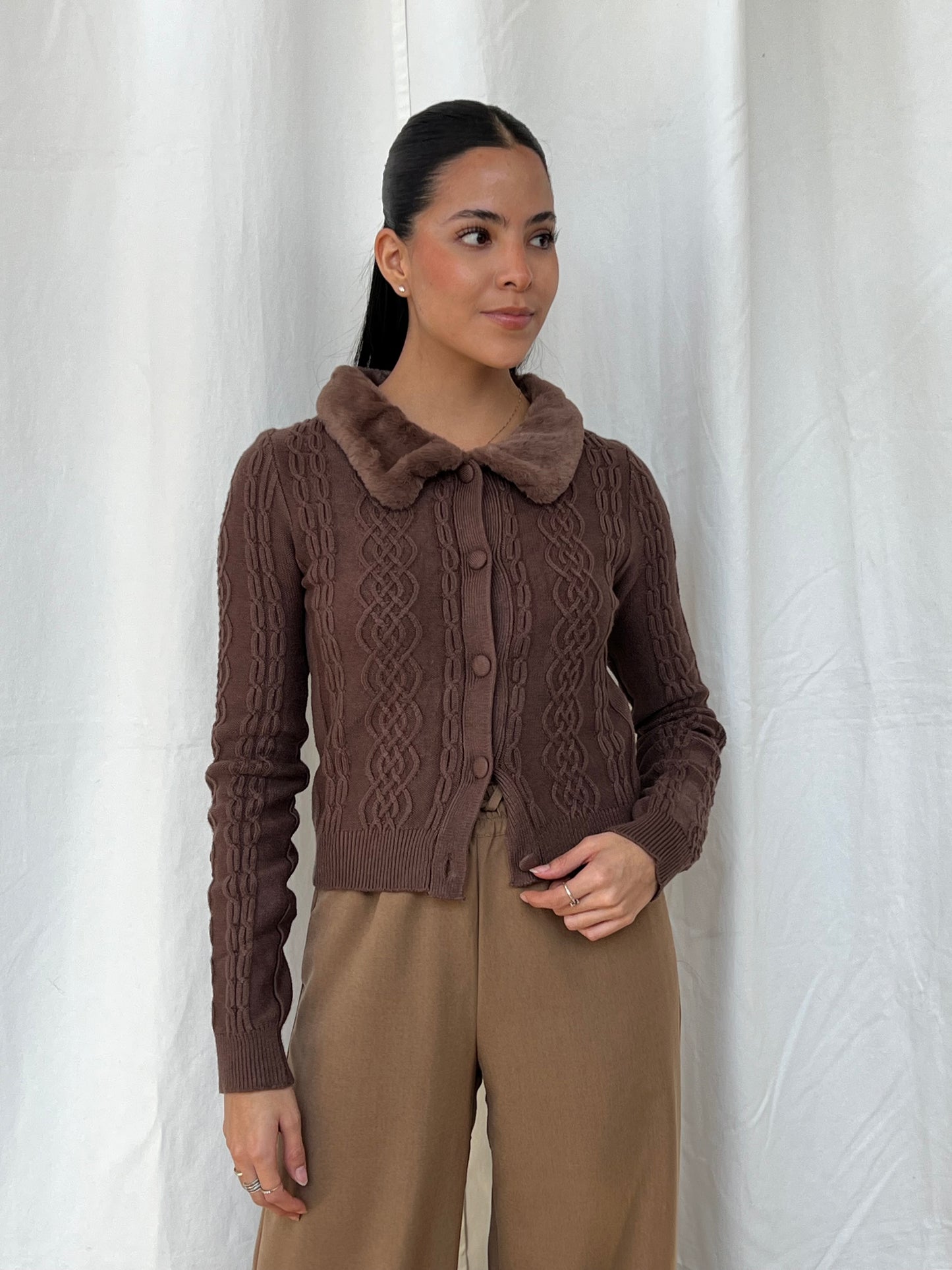 Suéter cuello afelpado