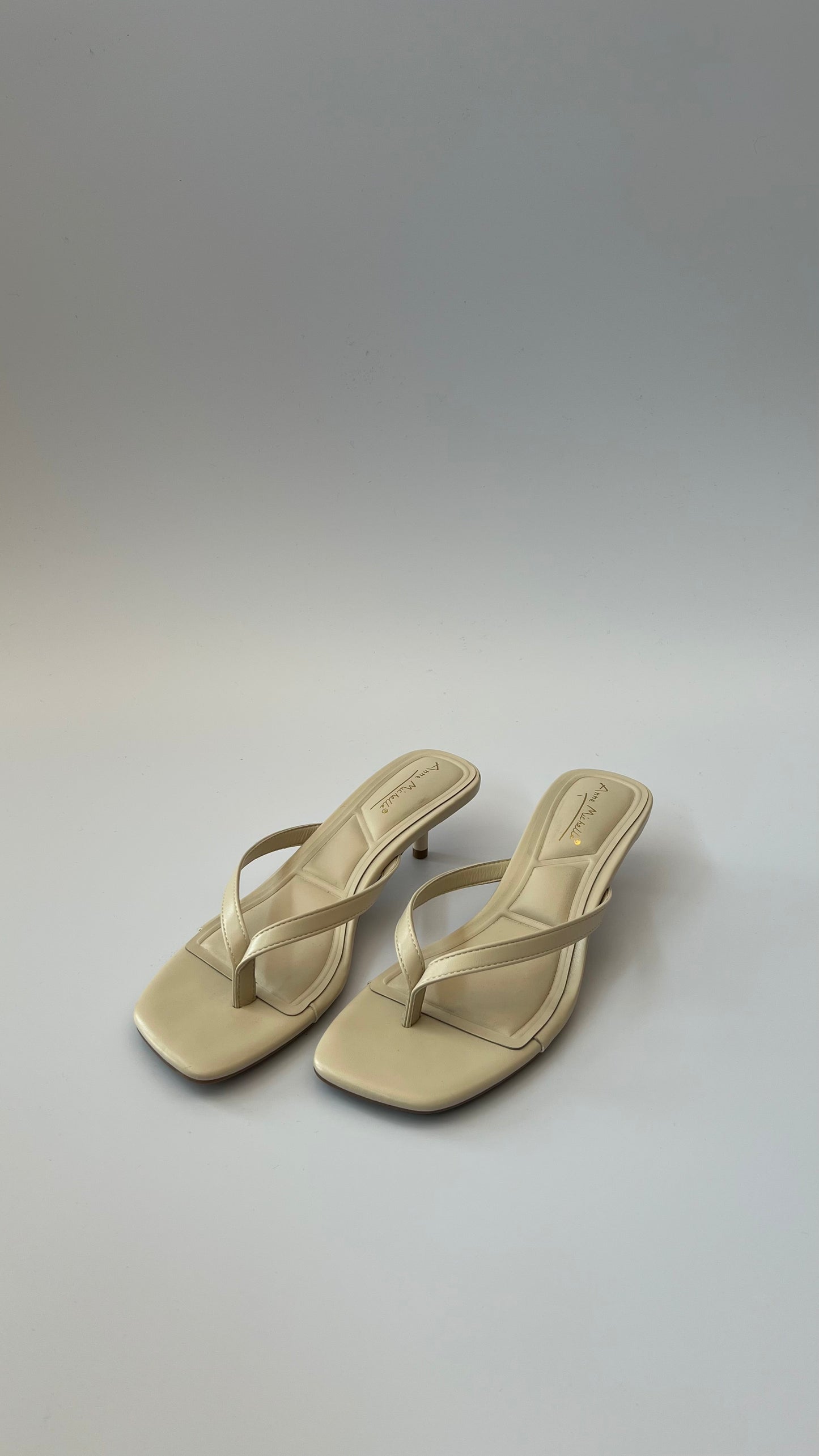 Sandalia tacón playa