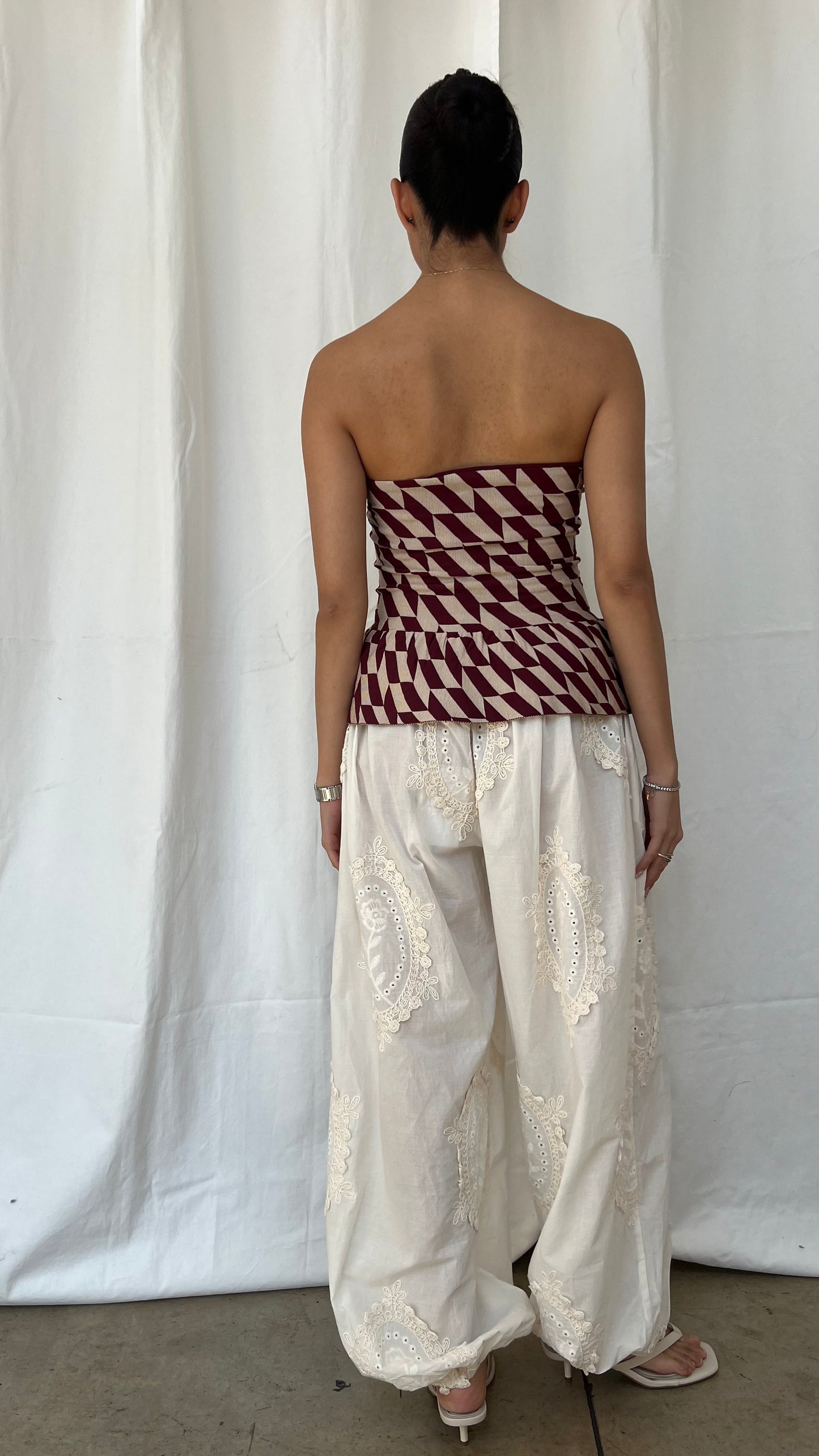 Pantalon encaje beige
