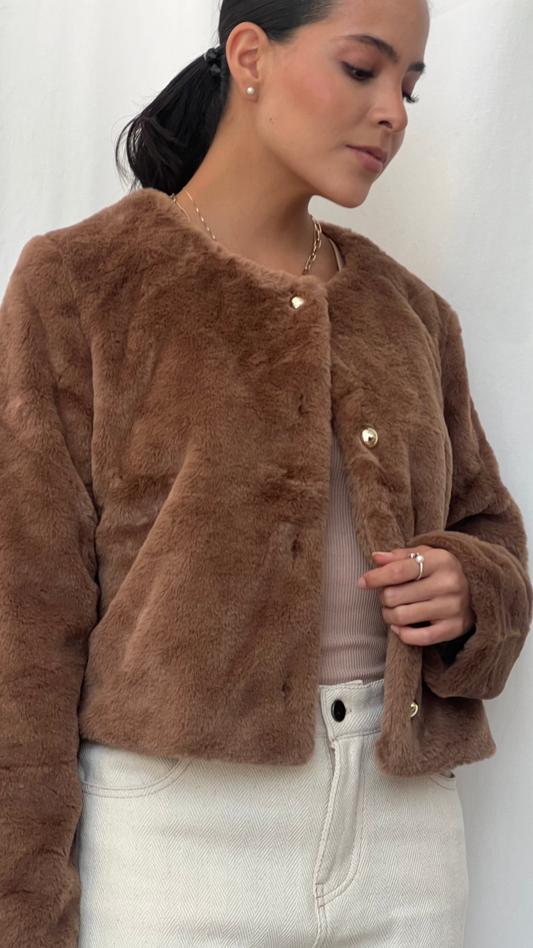 Chamarra tipo felpa brown