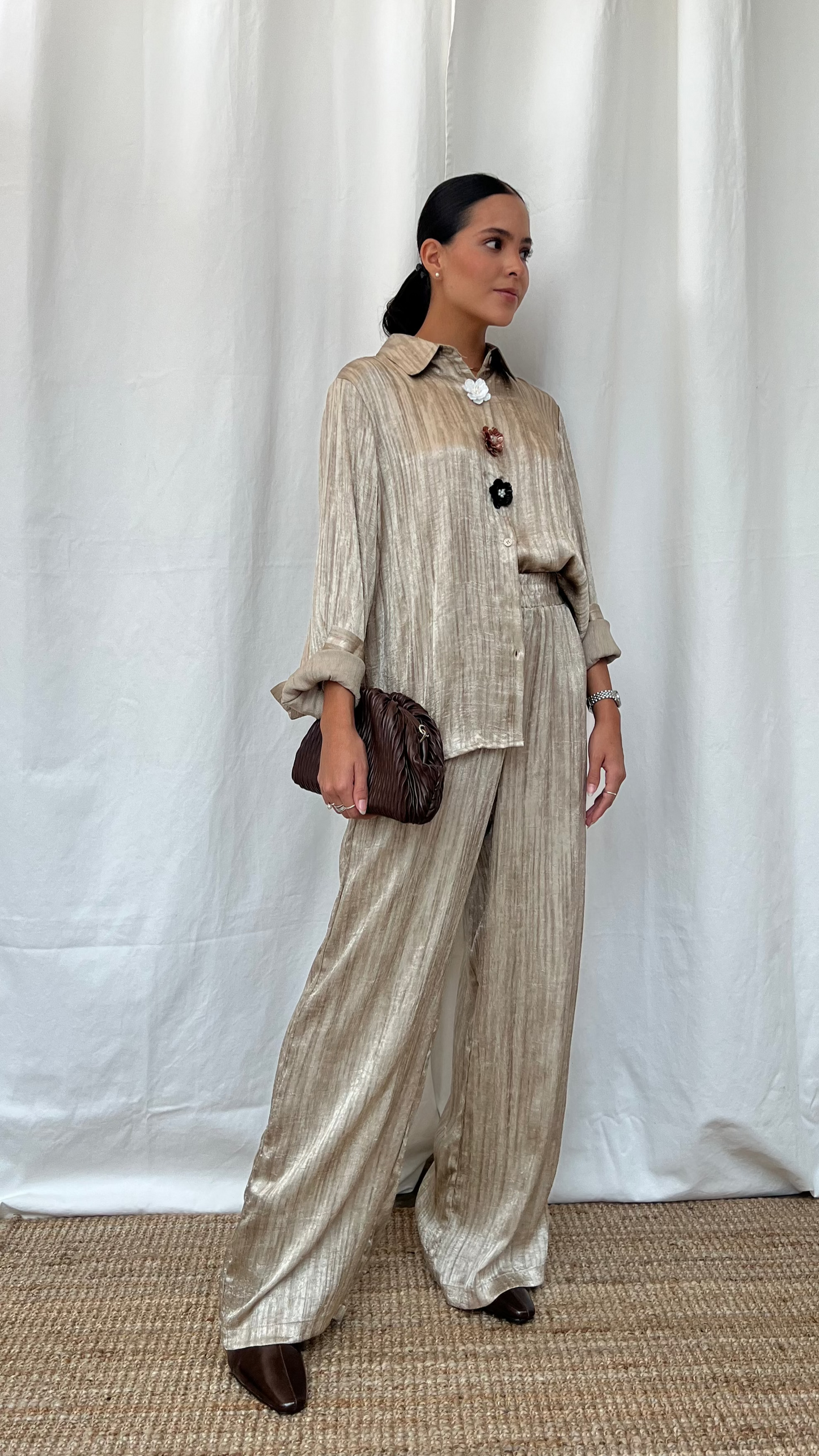 Set blusa y pantalón khaki