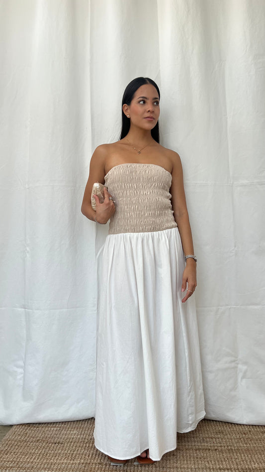 Vestido strapless en bicolor