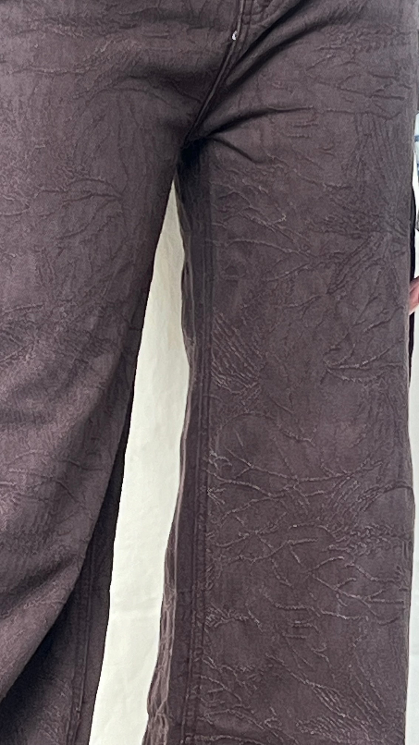 Jeans con diseño en brown