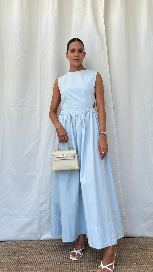 Vestido espalda con lazos azul