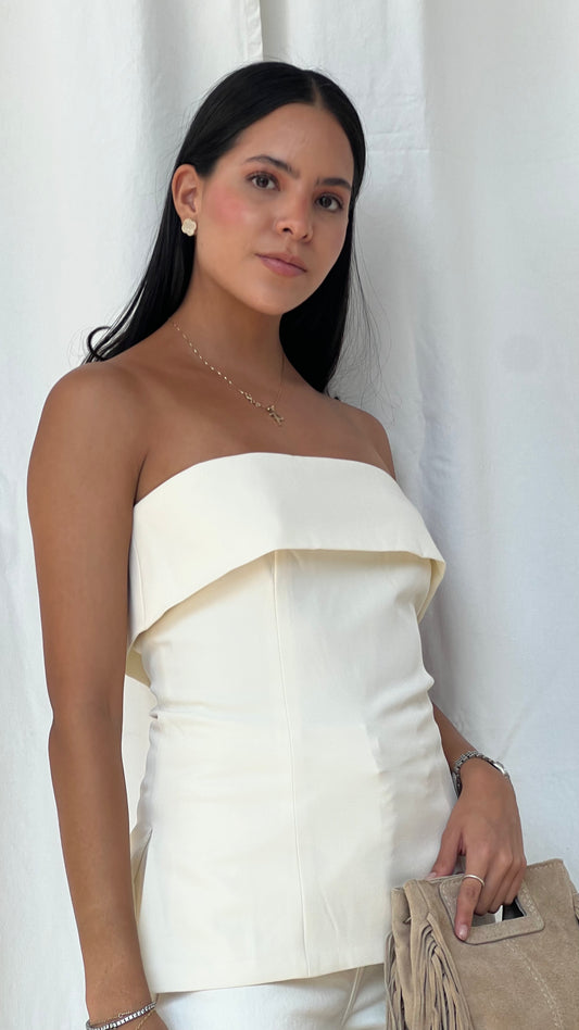 Top strapless en color blanco