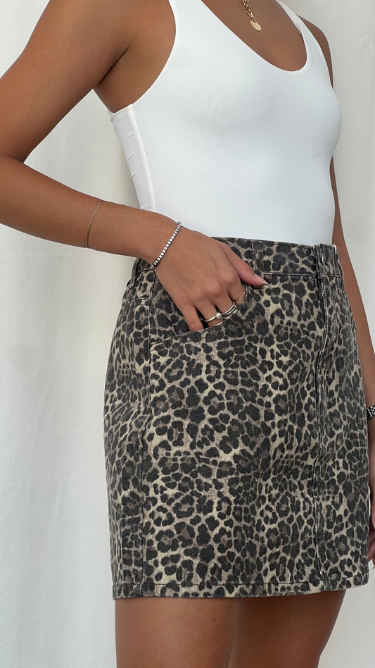 Mini falda animal print