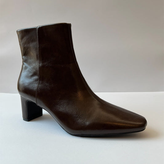 botin corta brown